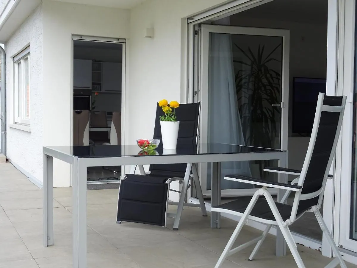 Ferienwohnung Happynes Bad Neustadt an der Saale 0*,  Germany